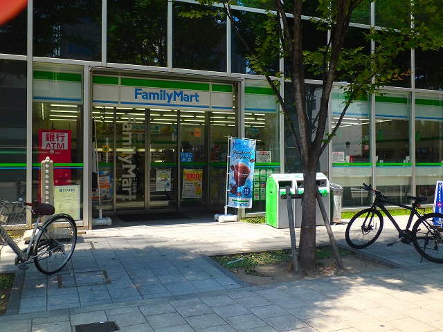 コンビ二：ﾌｧﾐﾘｰﾏｰﾄ 本町橋店　333m