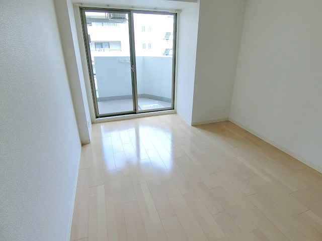 ベッドルーム
