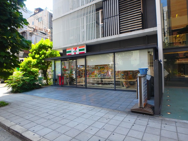 コンビ二：ｾﾌﾞﾝｲﾚﾌﾞﾝ 大阪平野町3丁目店　178m