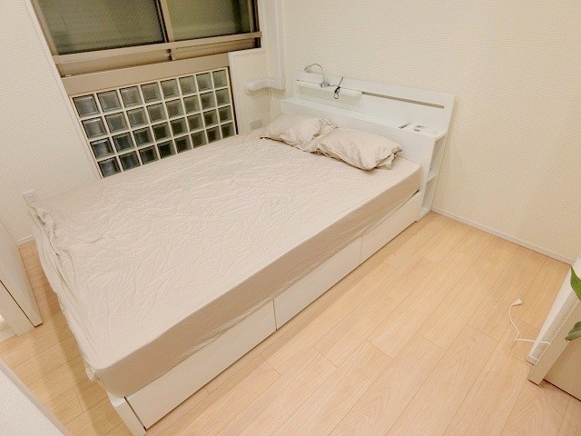 ベッドルーム
