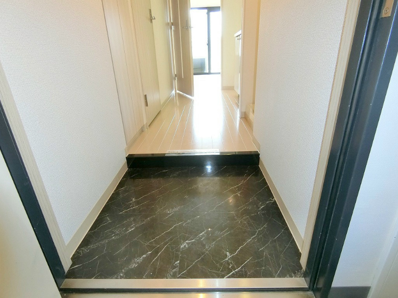 CITY SPIRE堺筋本町（旧：リトルリバー本町橋） 玄関